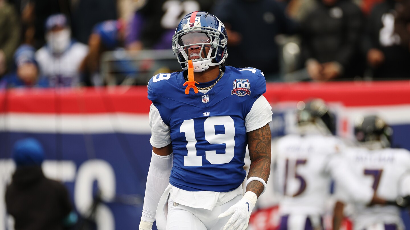 Packers Sign Versatile DB Isaiah Simmons in Bold Defensive Move
